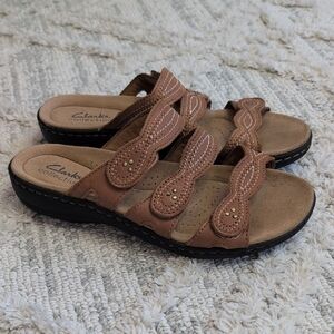 Clarks Women's Brown Triple-Strap Suede Slide Sandals